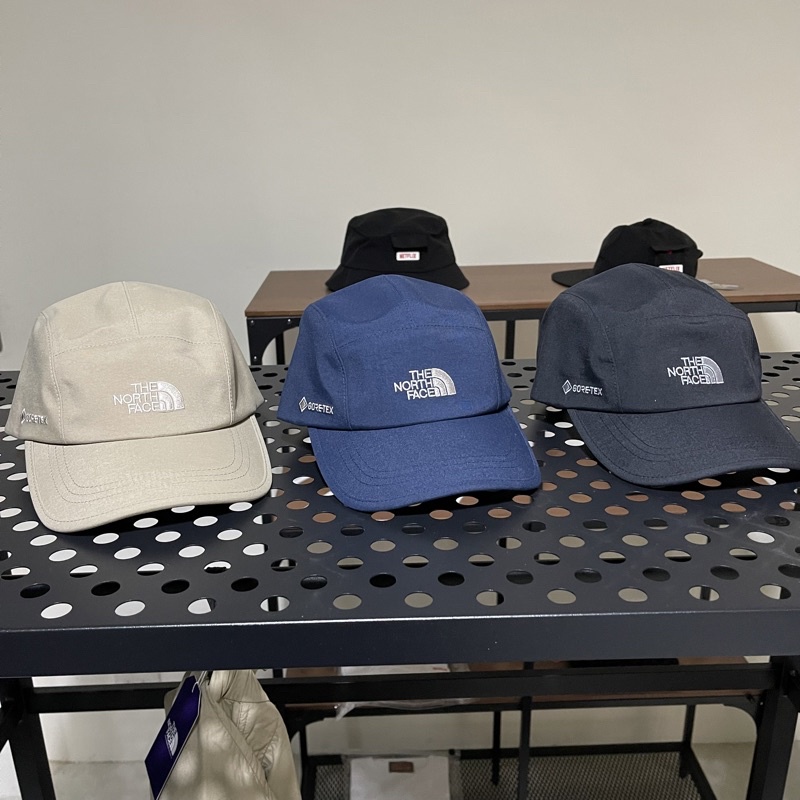 Via } 台北信義日版The North Face GoreTex Cap 透氣防水刺繡五分割帽