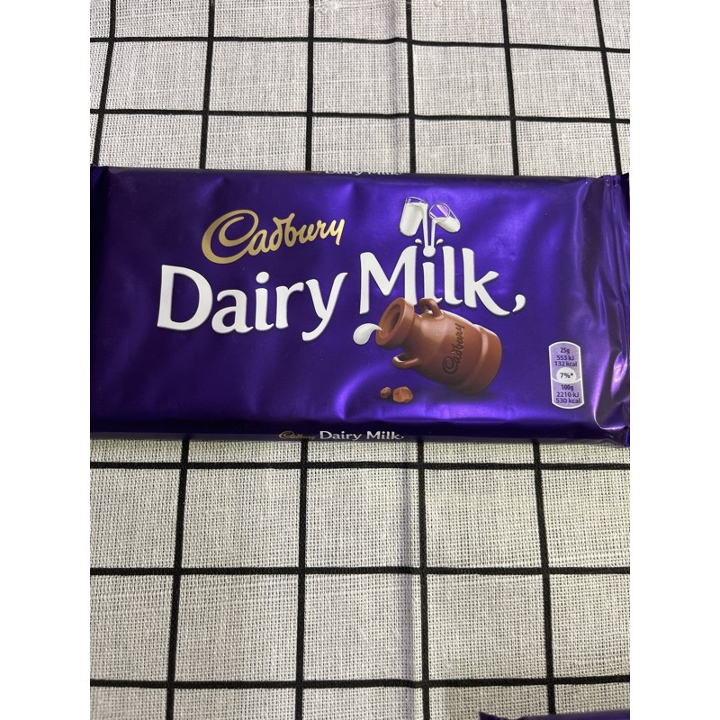 （加工代可可脂）Cadbury Dairy吉百利巧克力130克 | 蝦皮購物