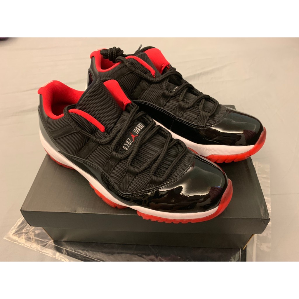 NIKE AIR JORDAN 11 RETRO LOW 