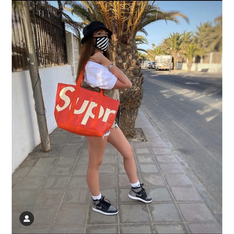 鞋術」Supreme S/S 2020 Raffia Tote Bag 紅色黑色托特包| 蝦皮購物 鞋術」Supreme S/S 2020 Raffia Tote Bag 紅色黑色托特包| 蝦皮購物