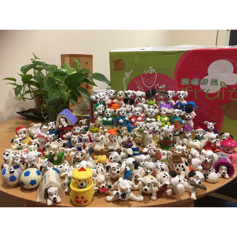 麥當勞玩具 Disney 101忠狗 假日狂想曲 絕版玩具 | 蝦皮購物