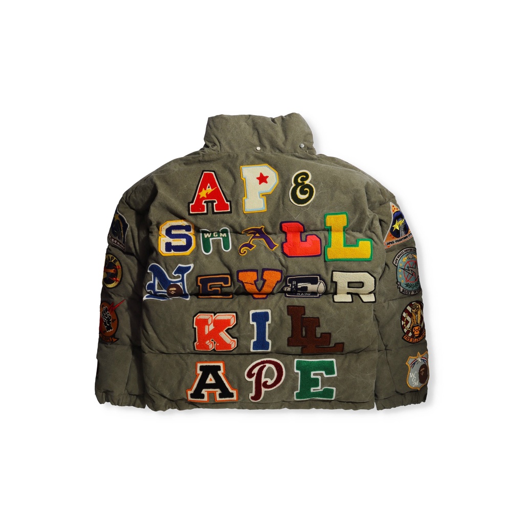 預購10月23號BAPE x Readymade TIGER SHARK DOWN JACKET 虎鯊羽絨外套
