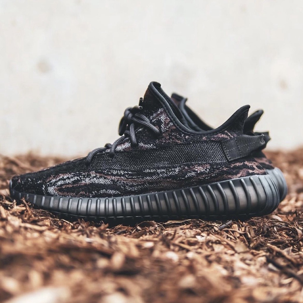 貳伍壹.TC】Adidas Yeezy Boost 350 V2 