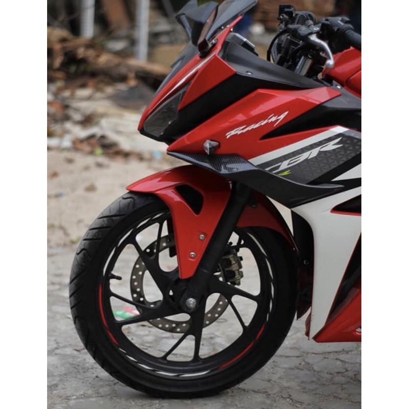 【XYMOTO】Honda Cbr150r Carbon 碳纖維 卡夢 定風翼 空力套件 | 蝦皮購物