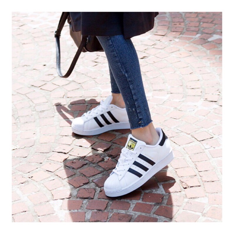 C77124 hot sale adidas superstar