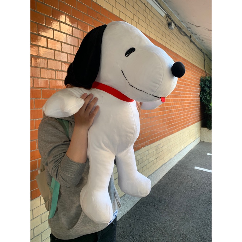 正版俏皮狗娃娃～snoopy娃娃～高約70cm | 蝦皮購物