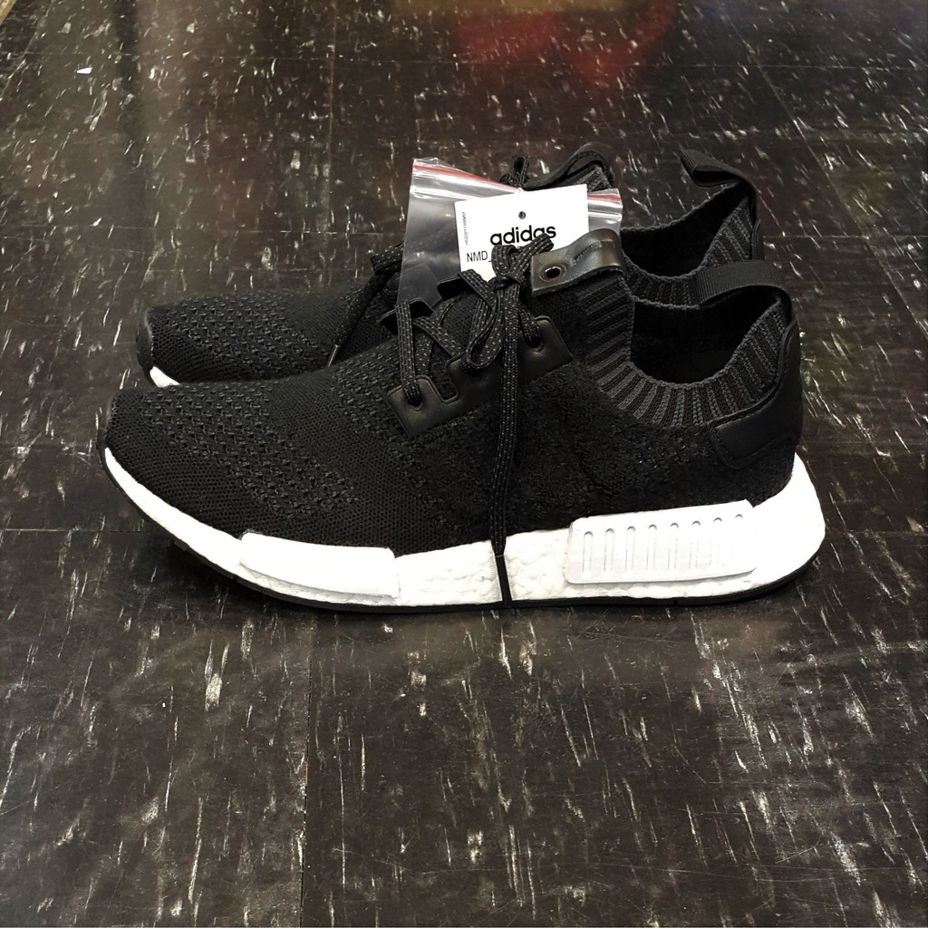 Adidas nmd r1 a ma maniere x invincible sale