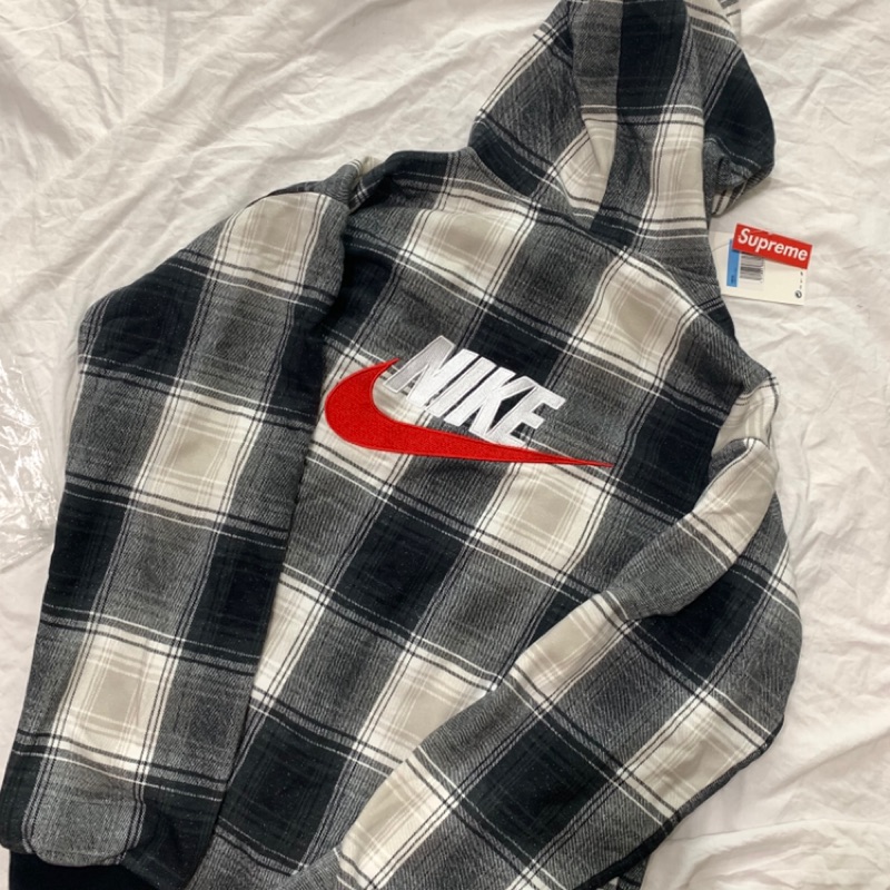 Supreme x Nike plaid hooded 黑色m | 蝦皮購物