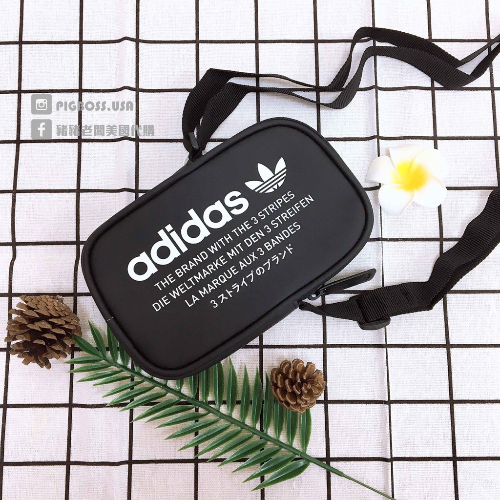 Adidas nmd clearance pouch