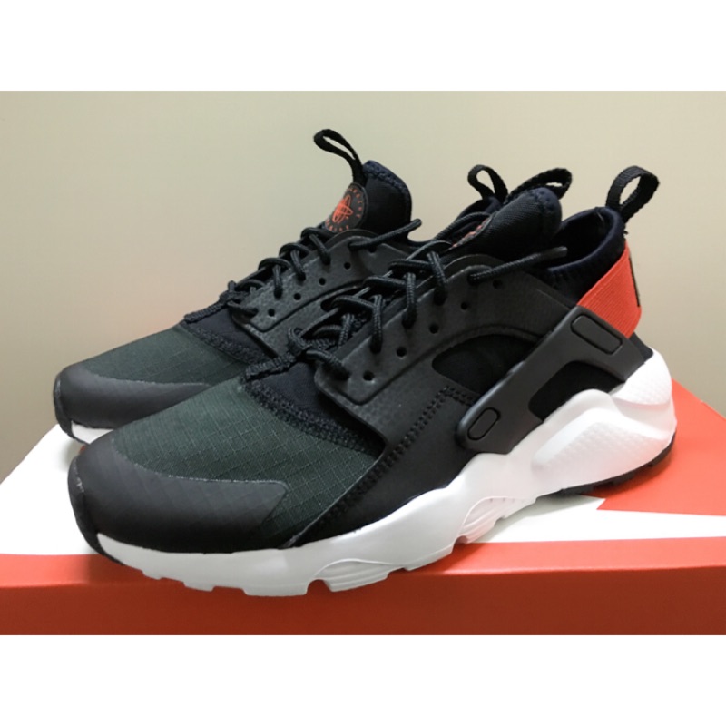 SIX NIKE AIR HUARACHE ULTRA 847569 009