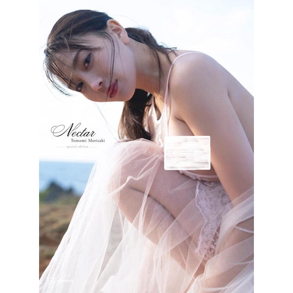 現貨供應中】森咲智美寫真集豪華版《Nectar -special edition-》限定封面&內頁增量附：DVD【東京卡通漫畫專賣店】 | 蝦皮購物