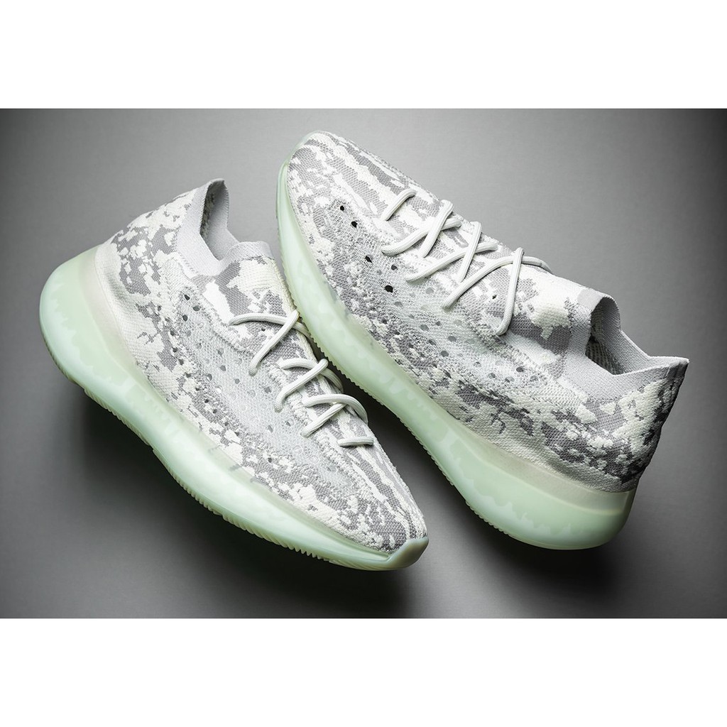 逢甲FUZZY】Adidas Yeezy Boost 380 Alien 外星人白灰FV3260 | 蝦皮購物