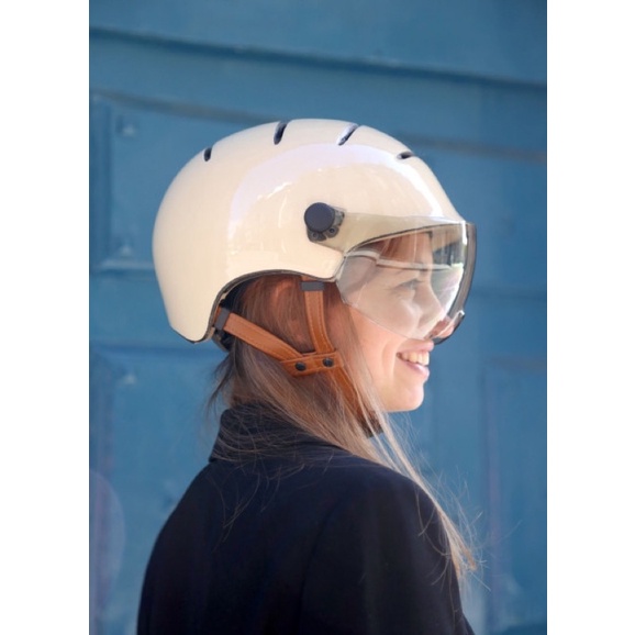 KASK Urban R WG11 Fahrradhelm Beige – Mit Visor & Belüftungskontrolle