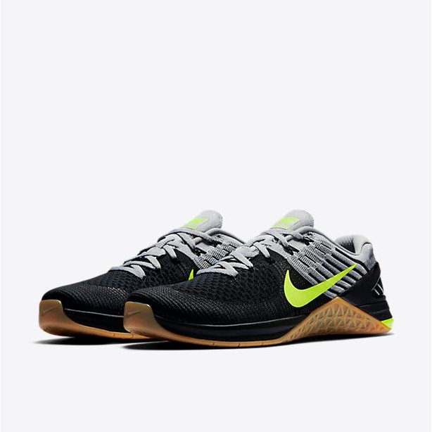 Metcon flyknit sale dsx