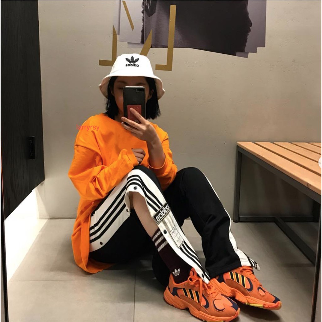 Women's adidas originals on sale adibreak snap track pants