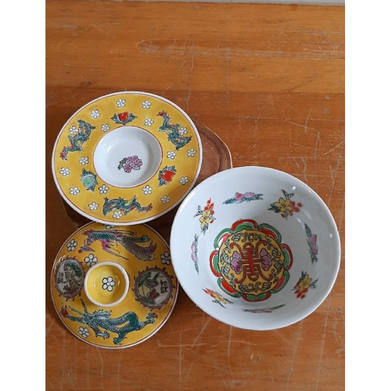 落款乾隆年製黃釉粉彩蓋杯組| 蝦皮購物 落款乾隆年製黃釉粉彩蓋杯組| 蝦皮購物