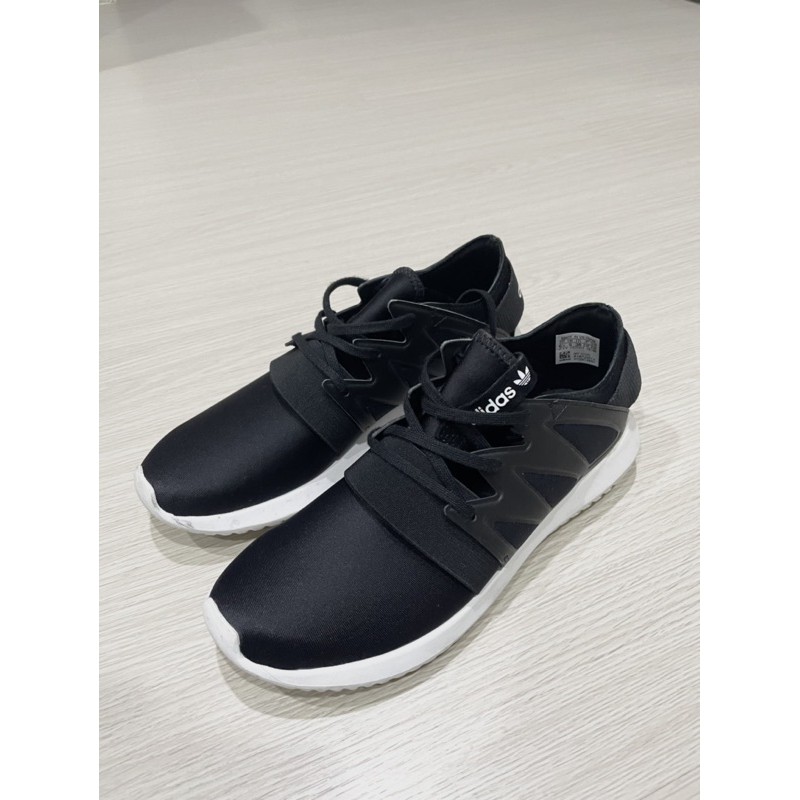 Adidas og 2024 tubular viral