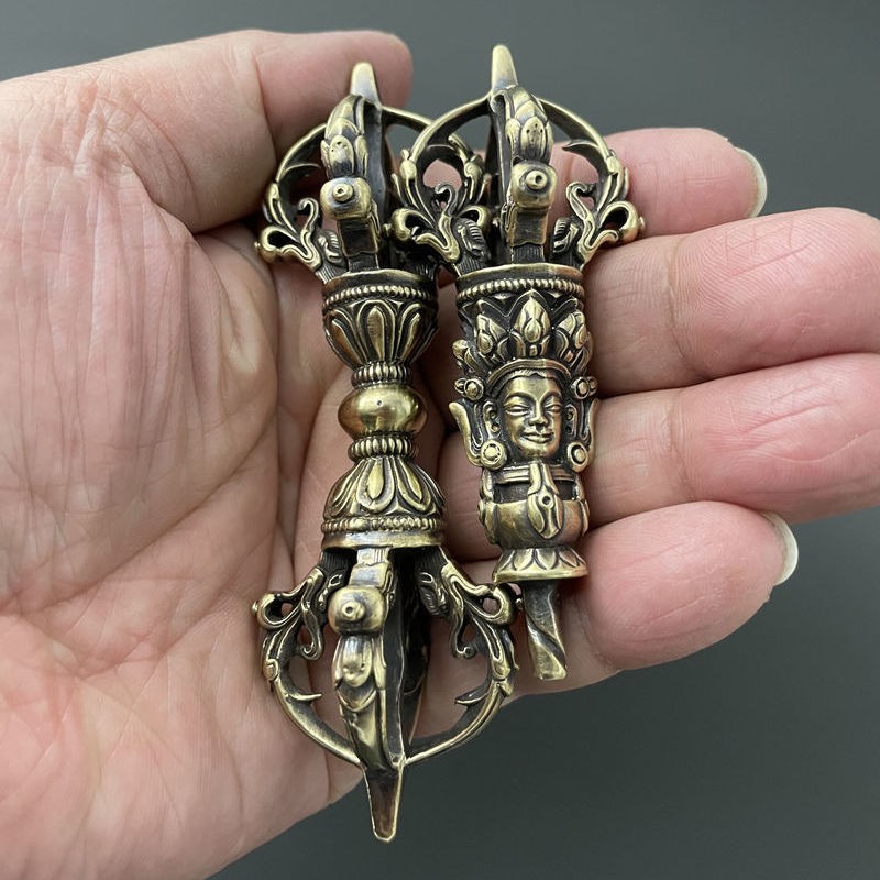 おまけ付】 秘蔵中国清代 チベット収蔵純銅蔵伝象嵌玉十字多傑斧金剛