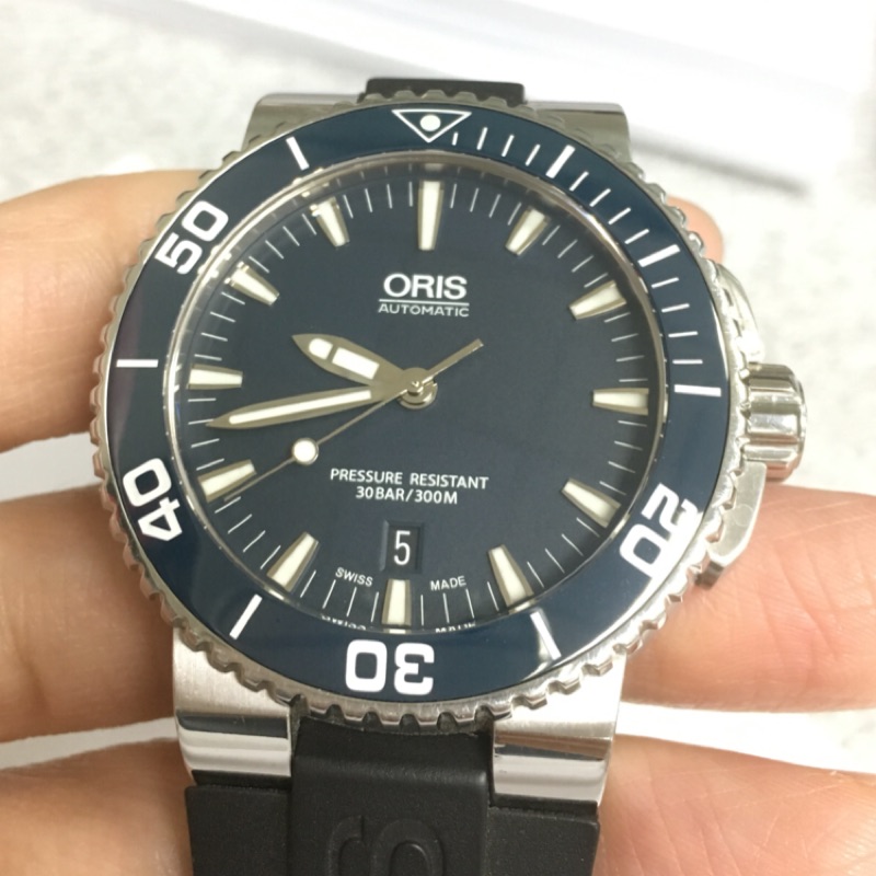 9 ORIS Oris Aquis