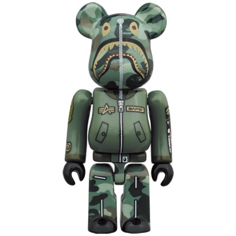 現貨）BE@RBRICK 庫柏力克熊BAPE (R) × ALPHA 100％ & 400％ 大娃限量