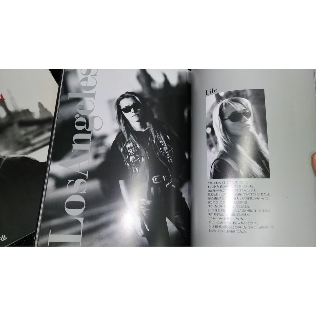 Toshi Beyond The Moment 瞬間に抱かれて 写真集 ライブ X JAPAN