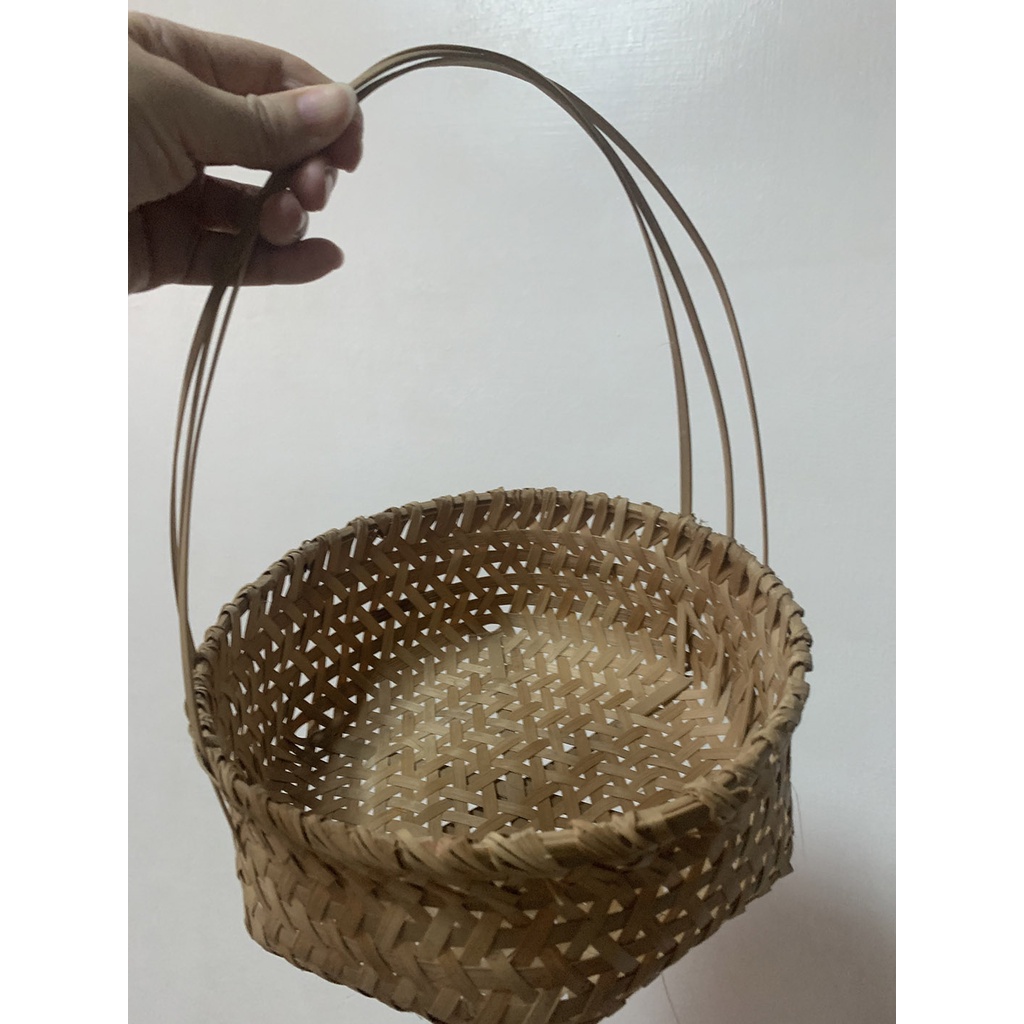 二手竹編製品小巧手提竹籃 | 蝦皮購物