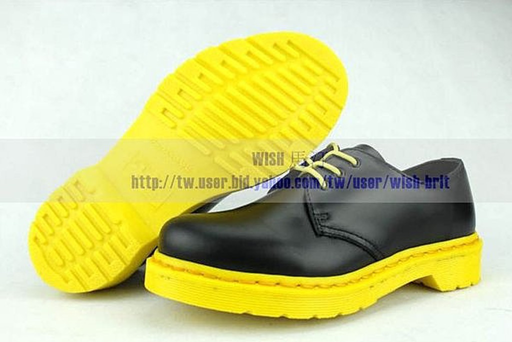 Dr 2025 martens yapo