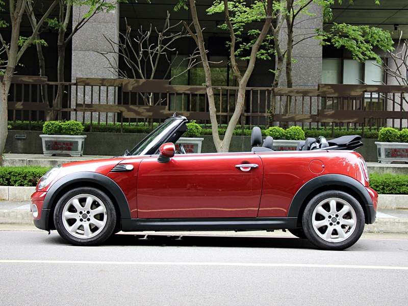 2010年 Mini 敞篷！全省限量15台收藏品！保證回頭率直線飆高神器！車輛已整備無待修！ | 蝦皮購物