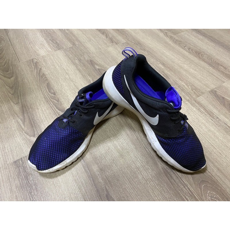 Nike tanjun purple store