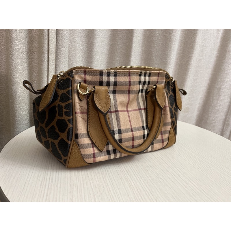 Ittivgro58cal burberry on sale