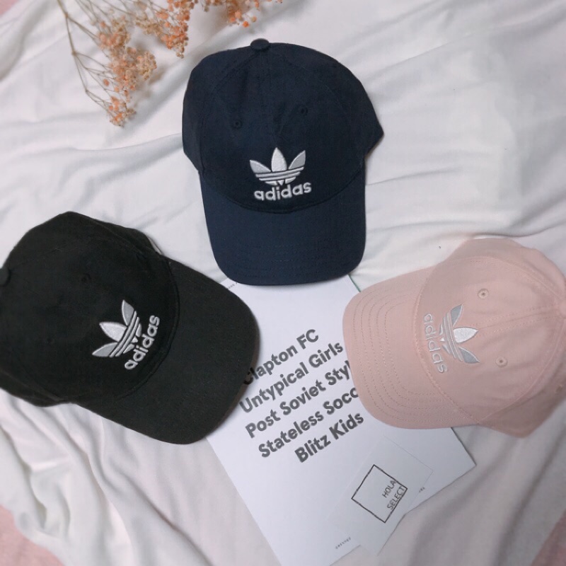 Adidas originals 2025 cap tumblr