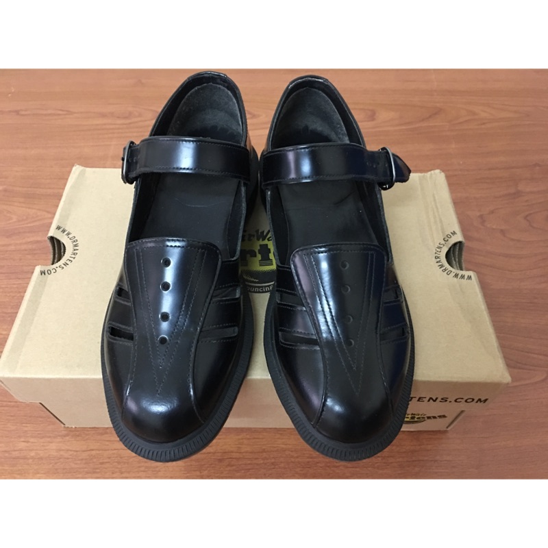 Dr hot sale martens deardra