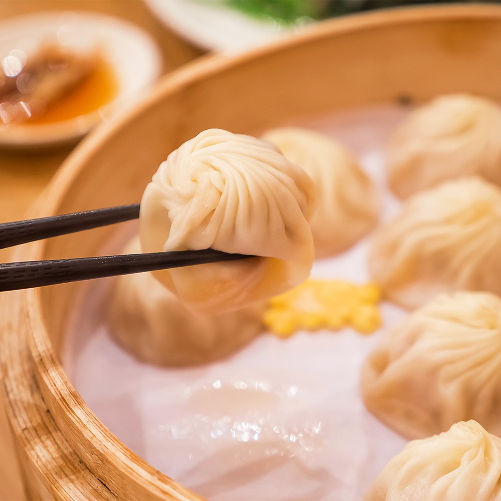【大王生鮮超市】鮮肉灌湯湯包、素食湯包(560g±10%/20粒/包) 包子 | 蝦皮購物