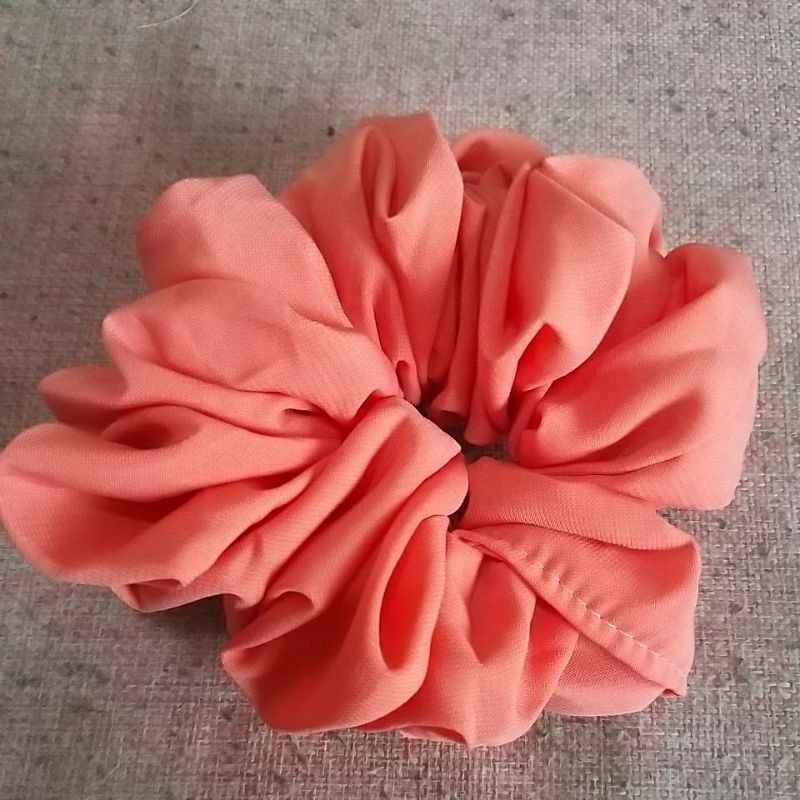 Kunciran Rambut Scrunchie Jumbo Ikat Rambut Cepol Hijab 蝦皮購物 