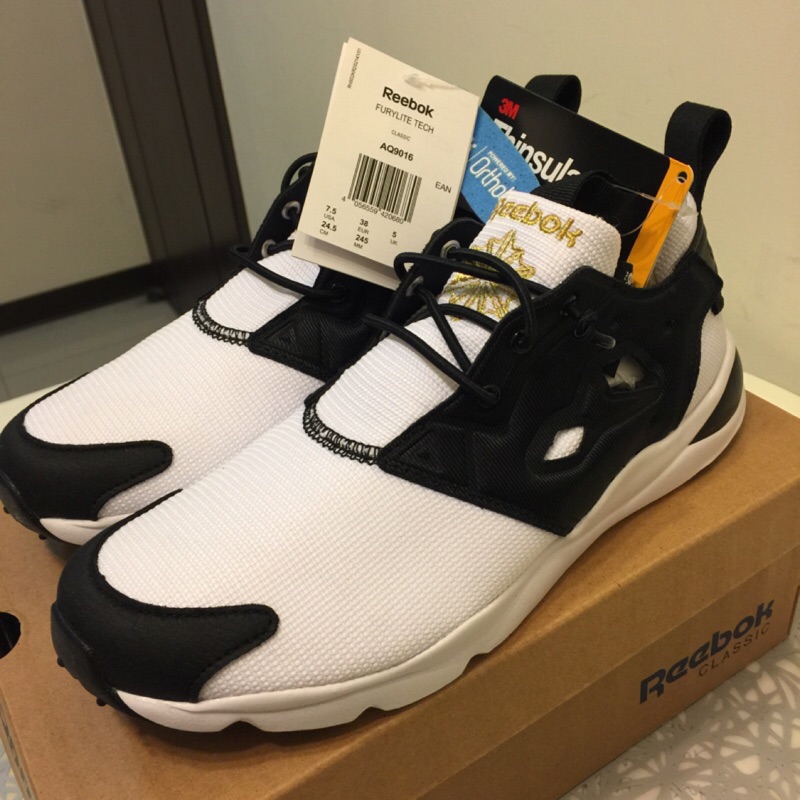 (現貨24.5cm x1 ）韓國購回Reebok Insta pump running shoes / AQ9016 | 蝦皮購物