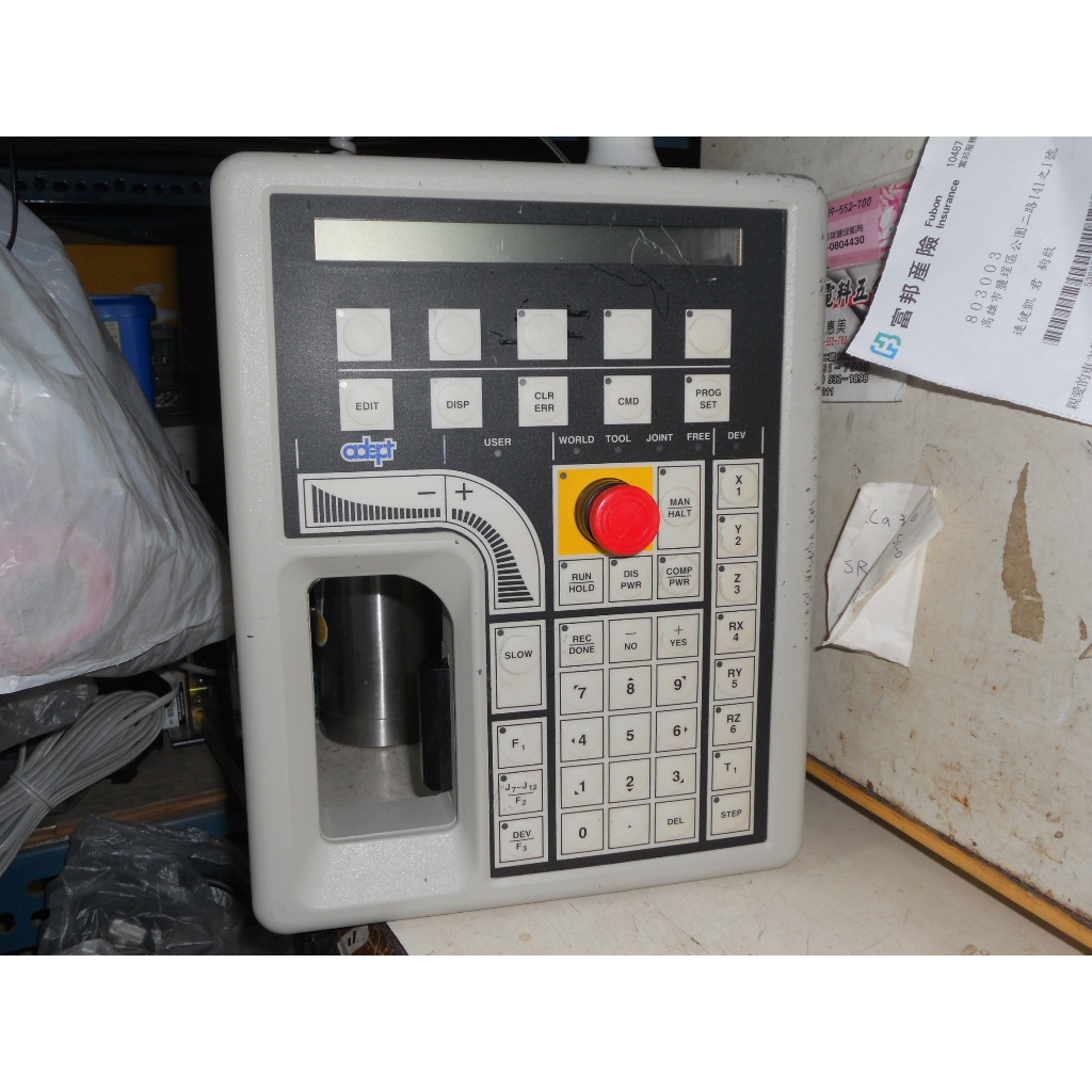 ADEPT TECHNOLDGY 手持控制器Manual Control III Operator 線已剪斷 (後) | 蝦皮購物