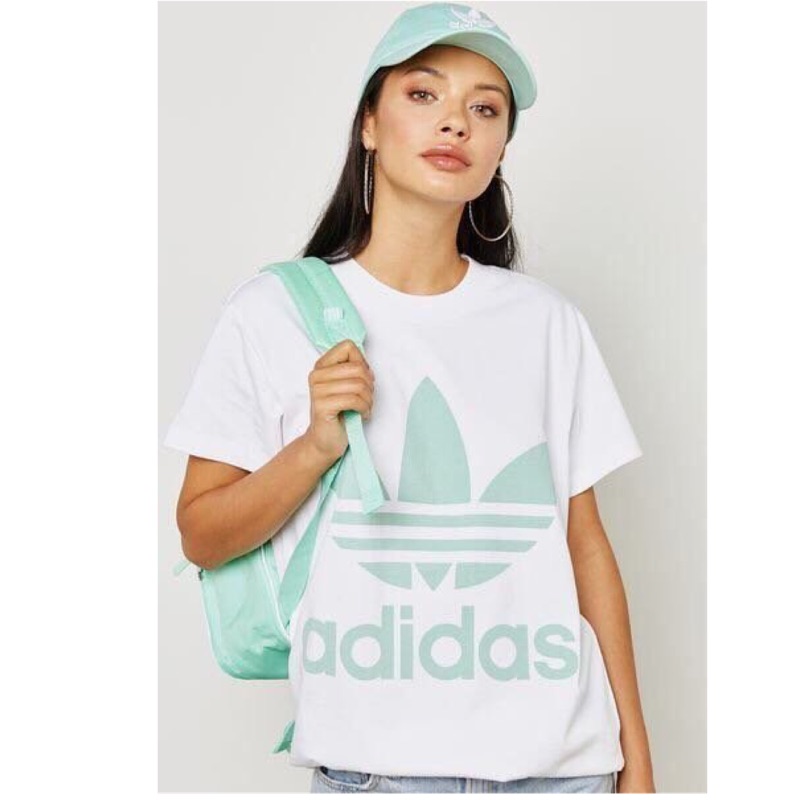 adidas Originals dh4428 Logo 1690 1300