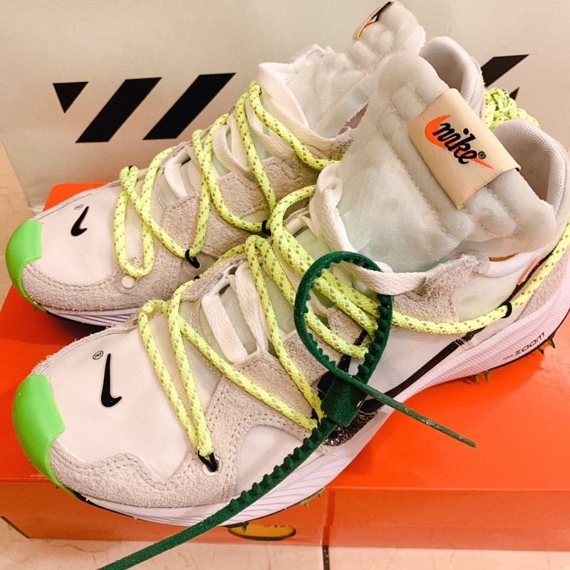 OFF-WHITE X NIKE ZOOM TERRA KIGER 5 白色