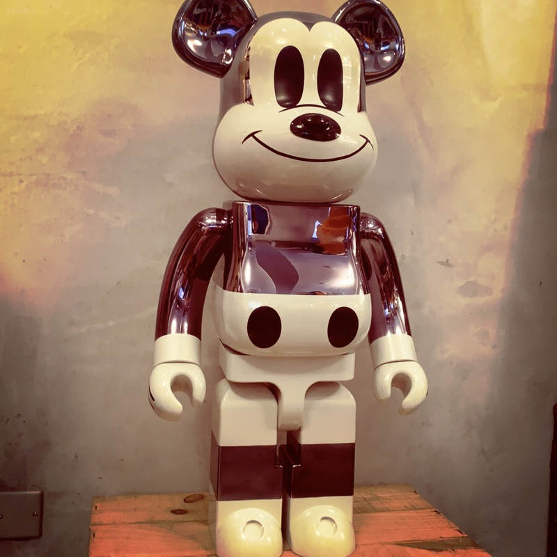 Fragment Design x Medicom Toy Mickey 90週年紀念版BE@RBRICK 1000