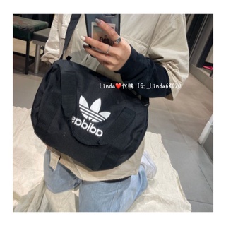 Linda ️代購 ADIDAS 愛迪達 黑 側背包 手提 水桶包 圓筒包 旅行袋 運動登山 GD4582健身包 | 蝦皮購物