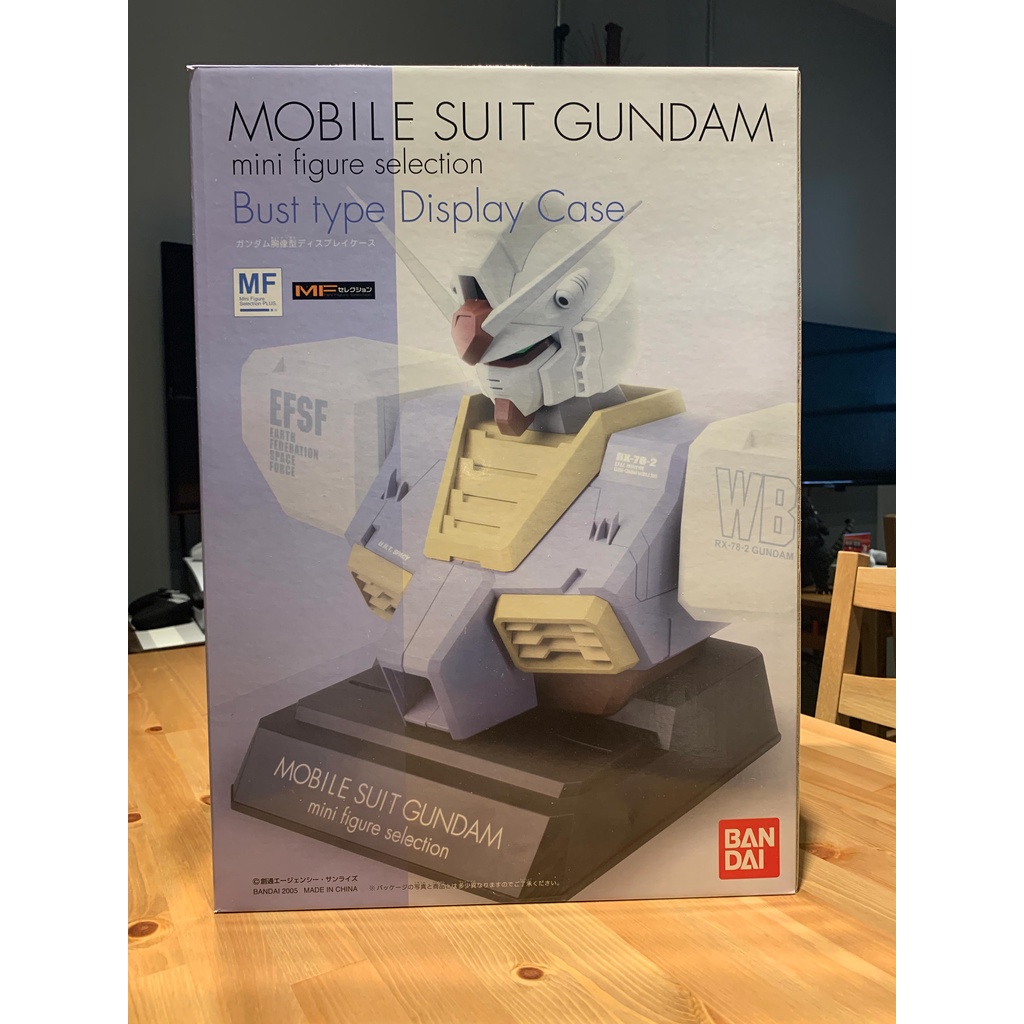 新品未開封MFセレクション ガンダム胸像ディスプレイケース