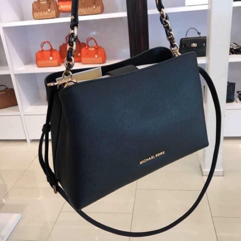 Michael kors clearance sofia bag