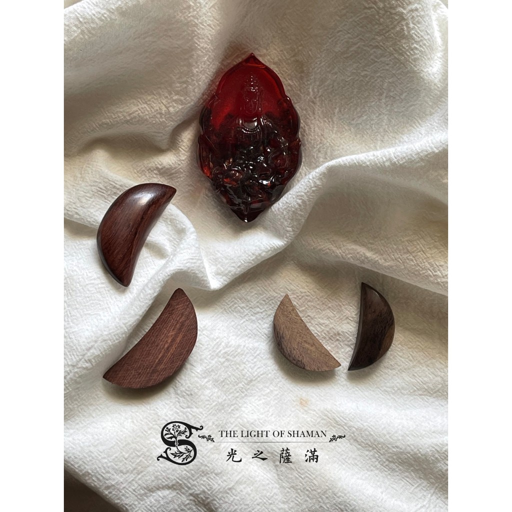 光之薩滿]袖珍迷你純手工製作檀木筊杯可隨身攜帶| 蝦皮購物