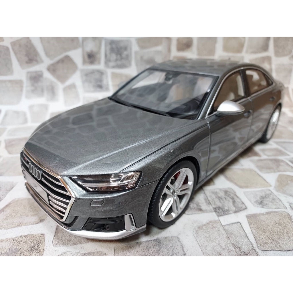 1/18 Scale Audi S8 2020 Daytona Grey Limited Resin Car Model