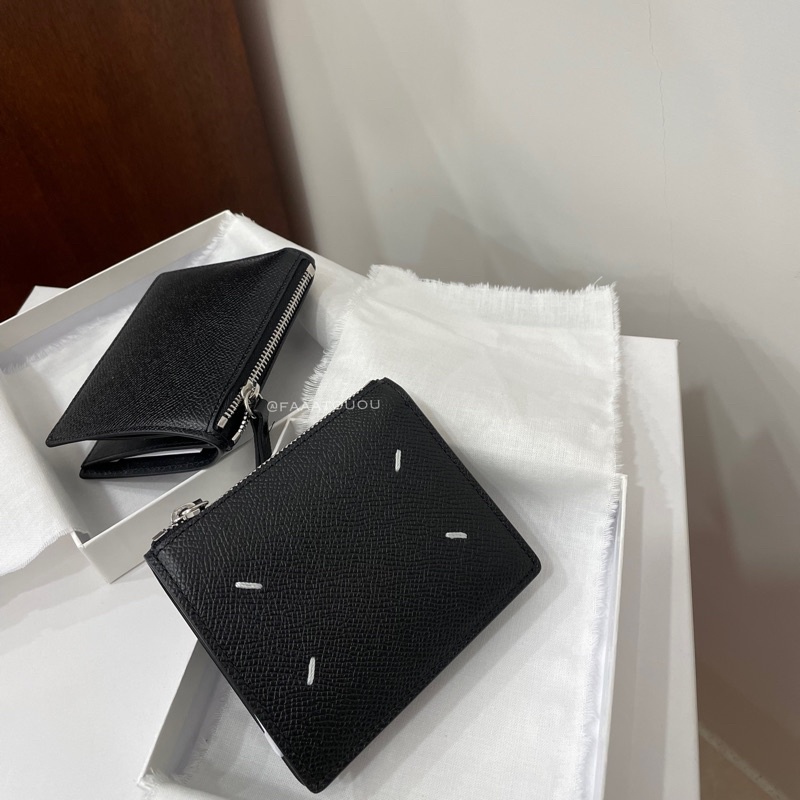 𝐅𝐚𝐚𝐚𝐭𝐨𝐮𝐨𝐮 𝐬𝐞𝐥𝐞𝐜𝐭🔖Maison Margiela - Leather Wallet