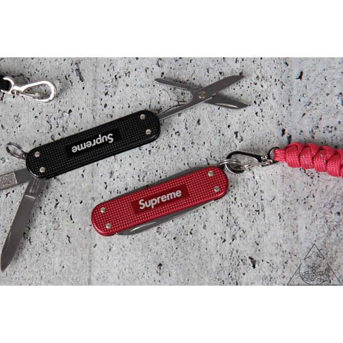 HYDRA】Supreme Victorinox Classic Alox Knife 維氏萬用刀