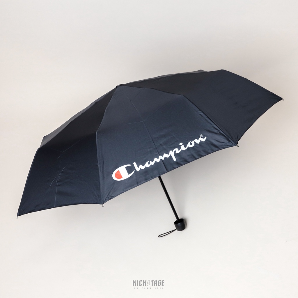 CHAMPION UMBRELLA 黑色草寫LOGO 手開雨傘折傘摺疊傘【CP008-BK