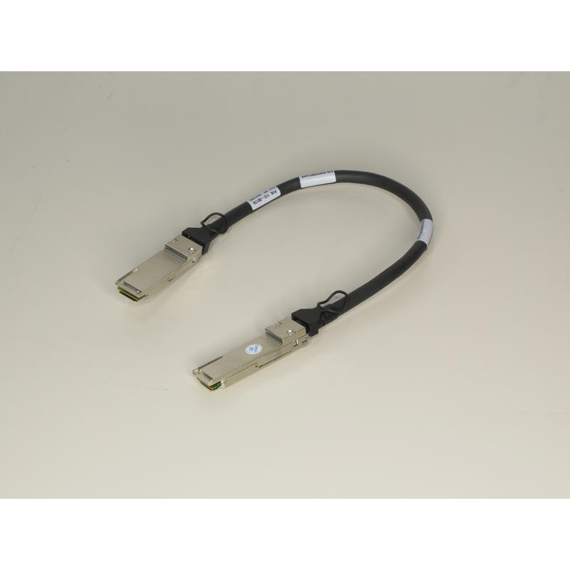 NETAPP X6557-R6 112-00176 0.5M QSFP-QSFP SAS CABLE