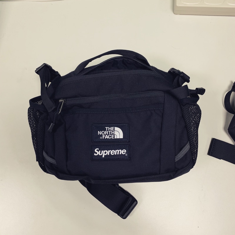 Supreme x The North Face waist bag | 蝦皮購物