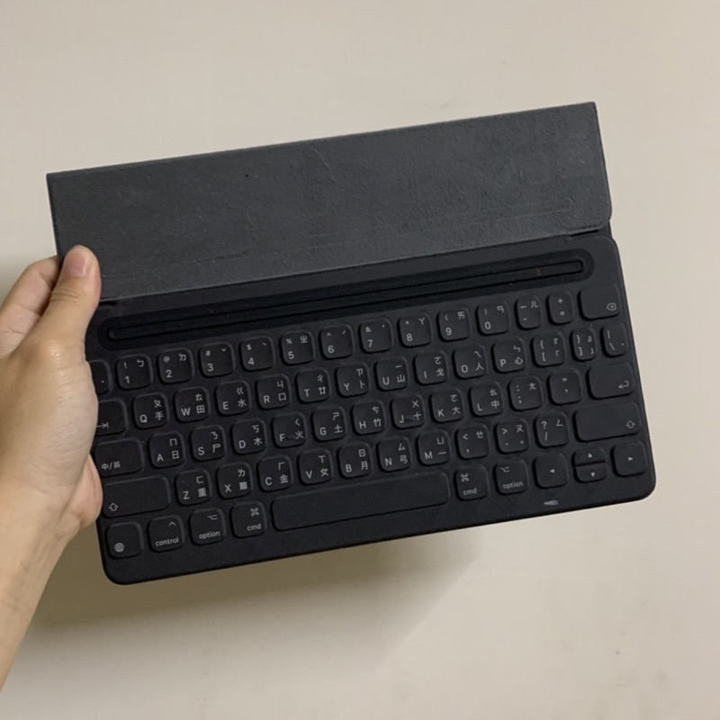 Apple 蘋果平板電腦平板鍵盤官方原廠A1829 iPad keyboard 盒裝| 蝦皮購物